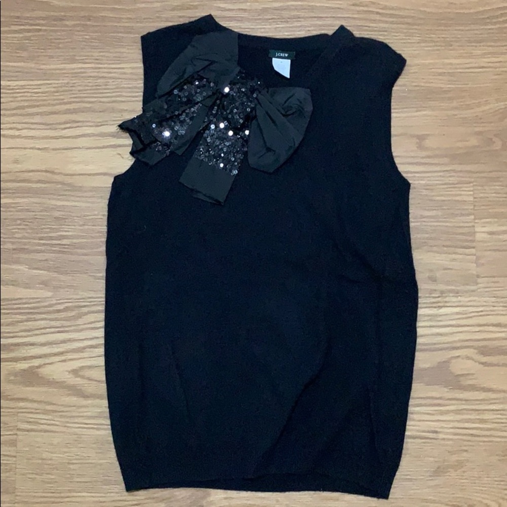 Bow sweater